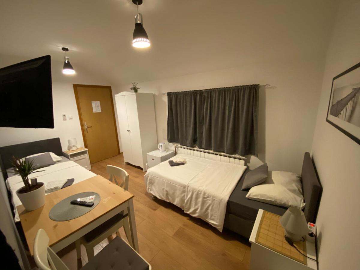 Guest House Lucija Buzin Экстерьер фото